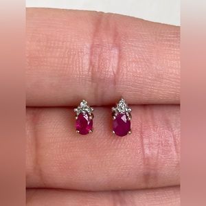 10k gold Ruby earrings